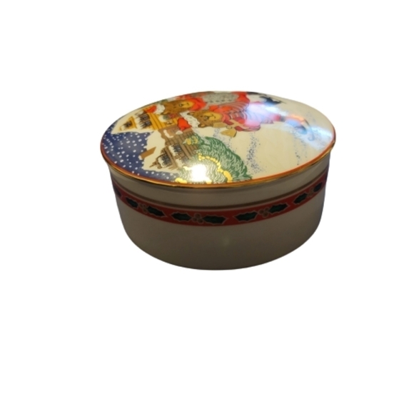 Mikasa Winter Scene Skating Teddy Bears Porcelain Candy Nut Dish Trinket Box - Picture 12 of 14